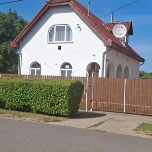 levendula-vendeghaz-hajduszoboszlo.hotels-hajduszoboszlo-hungary.com/